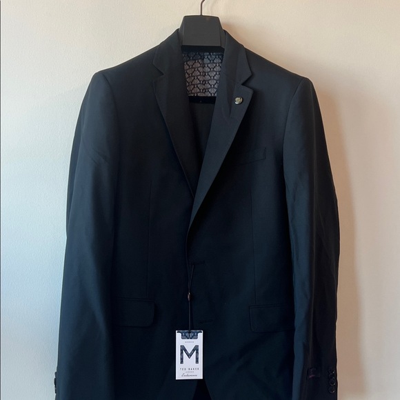 Ted Baker Elegant Black Blazer - Picture 4 of 13